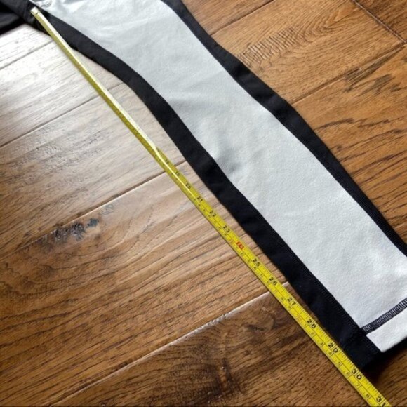 Lululemon Wunder Under Pant *Colour Blocked white size 8 - Picture 2 of 5